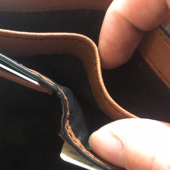 Michael khors wallet - Picture 3 of 3